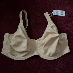 Nwt 40g elomi bra